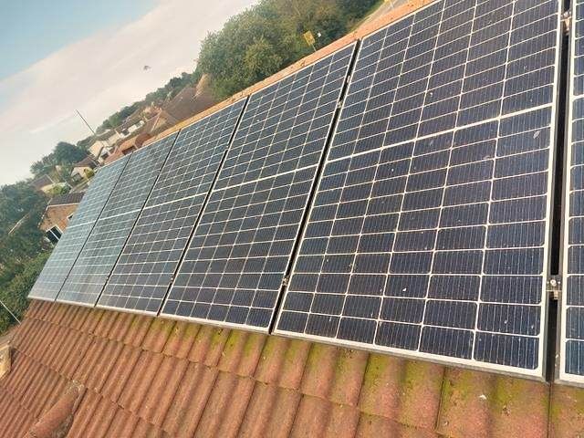 solar-panel-bird-proofing-services-3-kireth-ai